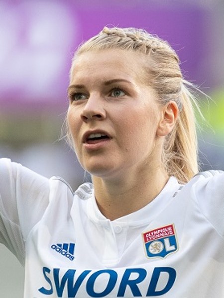Ada Hegerberg #464