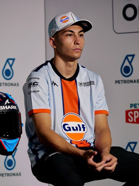 Raúl Fernández #17