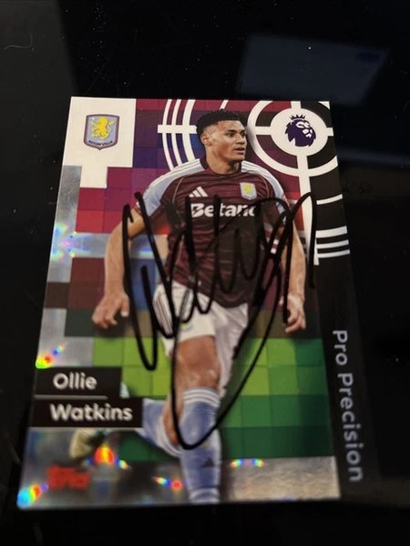 Ollie Watkins #410